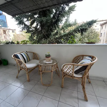 Garden Retreat Spiranca Apartment *